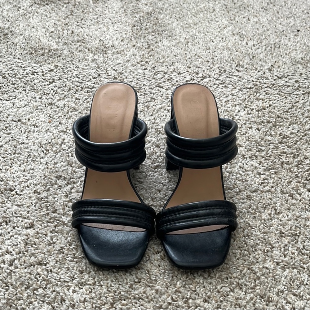 Elegant Black Women's Sandals